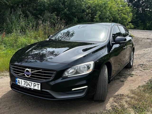Чорний Вольво B60, об'ємом двигуна 1.6 л та пробігом 290 тис. км за 9800 $, фото 1 на Automoto.ua