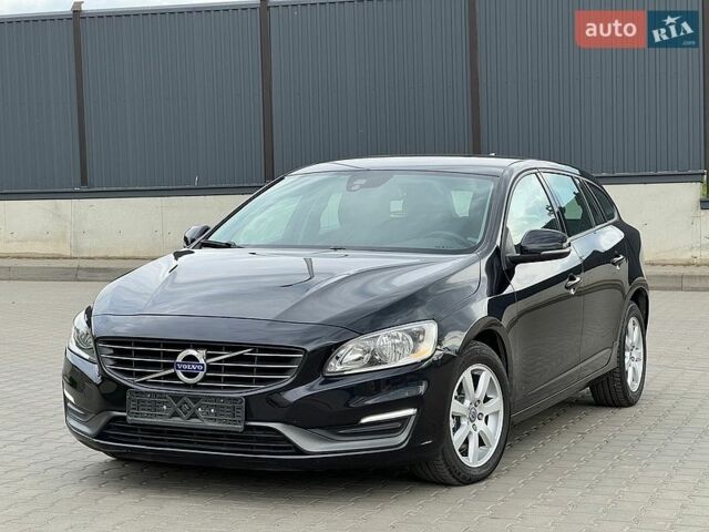 Черный Вольво B60, объемом двигателя 2 л и пробегом 296 тыс. км за 11995 $, фото 1 на Automoto.ua