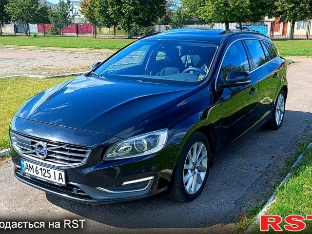 Черный Вольво B60, объемом двигателя 2 л и пробегом 350 тыс. км за 12900 $, фото 1 на Automoto.ua