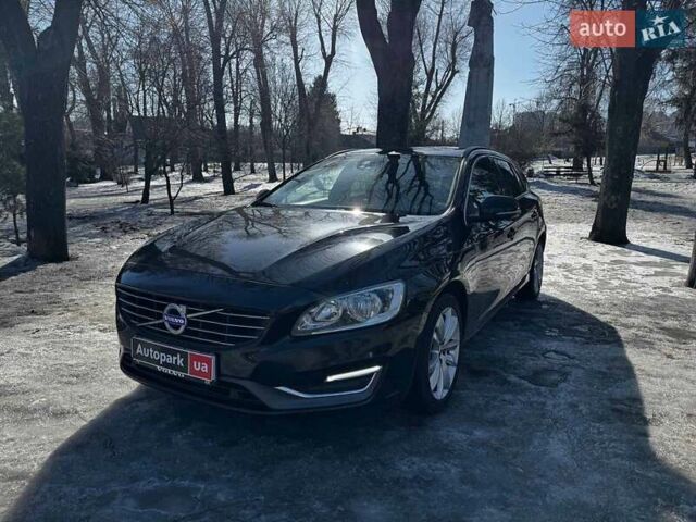 Черный Вольво B60, объемом двигателя 2 л и пробегом 222 тыс. км за 13490 $, фото 1 на Automoto.ua