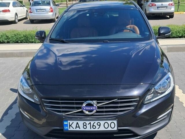 Чорний Вольво B60, об'ємом двигуна 1.56 л та пробігом 279 тис. км за 10500 $, фото 1 на Automoto.ua