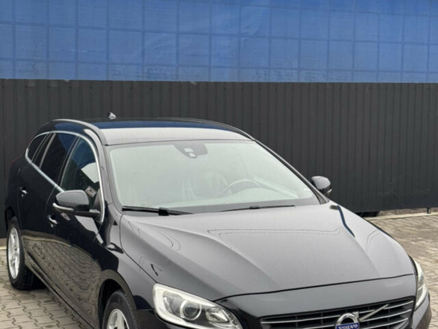 Чорний Вольво B60, об'ємом двигуна 1.56 л та пробігом 246 тис. км за 12500 $, фото 1 на Automoto.ua