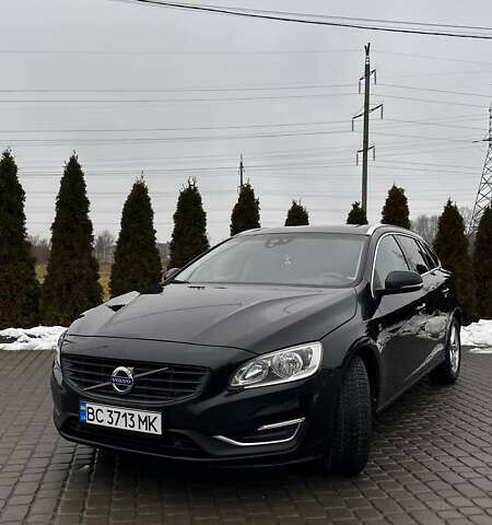 Черный Вольво B60, объемом двигателя 1.99 л и пробегом 212 тыс. км за 11800 $, фото 1 на Automoto.ua