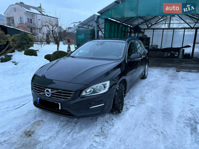 Черный Вольво B60, объемом двигателя 2 л и пробегом 250 тыс. км за 14700 $, фото 1 на Automoto.ua