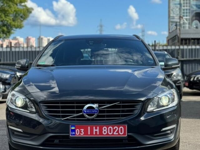 Черный Вольво B60, объемом двигателя 2 л и пробегом 231 тыс. км за 15599 $, фото 1 на Automoto.ua