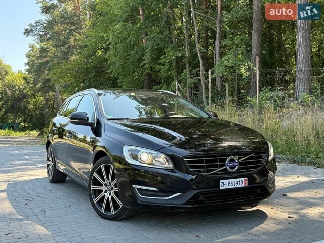 Чорний Вольво B60, об'ємом двигуна 1.97 л та пробігом 264 тис. км за 12300 $, фото 1 на Automoto.ua