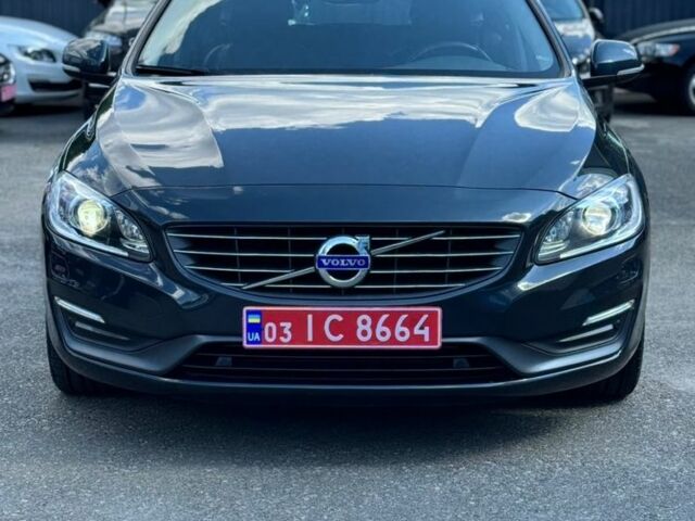 Черный Вольво B60, объемом двигателя 2 л и пробегом 233 тыс. км за 15499 $, фото 1 на Automoto.ua
