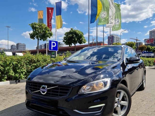 Чорний Вольво B60, об'ємом двигуна 2 л та пробігом 256 тис. км за 15200 $, фото 1 на Automoto.ua