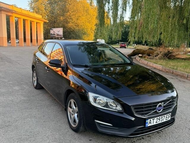 Черный Вольво B60, объемом двигателя 1.97 л и пробегом 238 тыс. км за 12800 $, фото 1 на Automoto.ua
