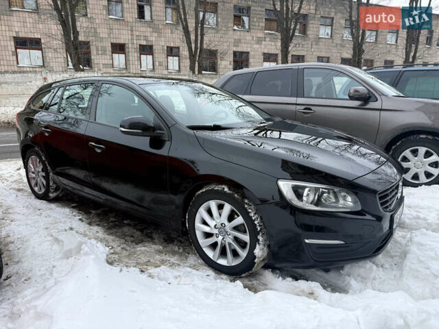 Черный Вольво B60, объемом двигателя 1.97 л и пробегом 178 тыс. км за 13800 $, фото 1 на Automoto.ua