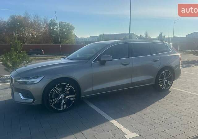 Коричневый Вольво B60, объемом двигателя 1.97 л и пробегом 129 тыс. км за 26200 $, фото 1 на Automoto.ua