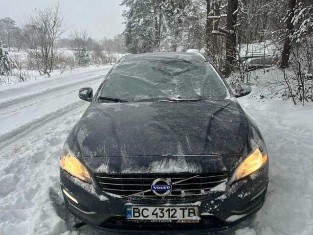 Вольво B60, объемом двигателя 1.6 л и пробегом 191 тыс. км за 12400 $, фото 1 на Automoto.ua