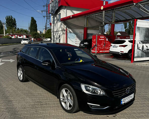 Вольво B60, объемом двигателя 2.4 л и пробегом 210 тыс. км за 12500 $, фото 1 на Automoto.ua
