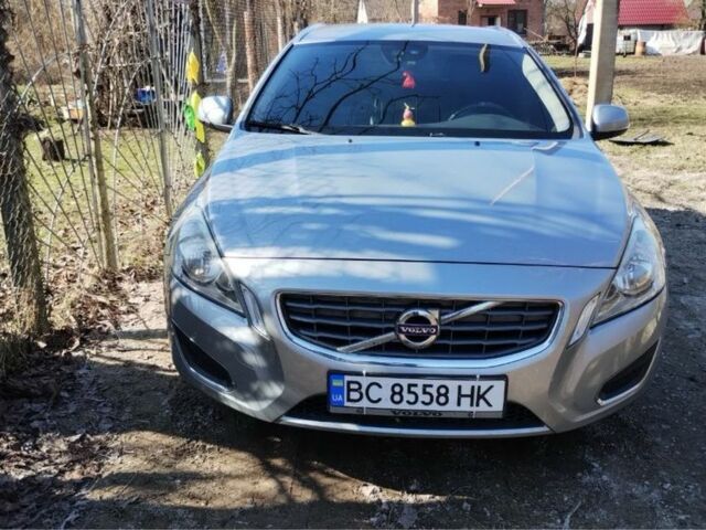 Сірий Вольво B60, об'ємом двигуна 1.6 л та пробігом 221 тис. км за 10799 $, фото 1 на Automoto.ua