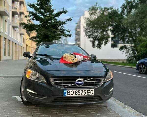 Сірий Вольво B60, об'ємом двигуна 2.5 л та пробігом 225 тис. км за 12990 $, фото 1 на Automoto.ua