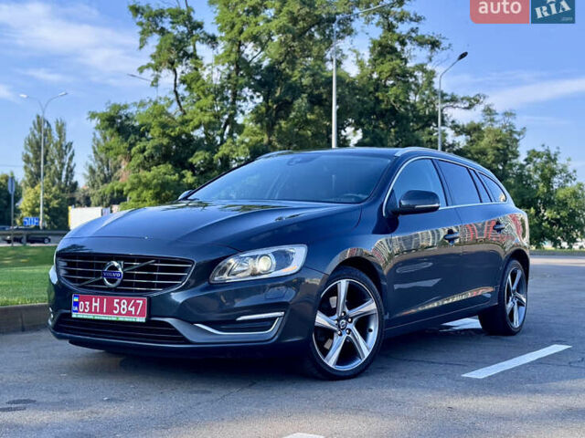 Сірий Вольво B60, об'ємом двигуна 2 л та пробігом 249 тис. км за 14999 $, фото 1 на Automoto.ua