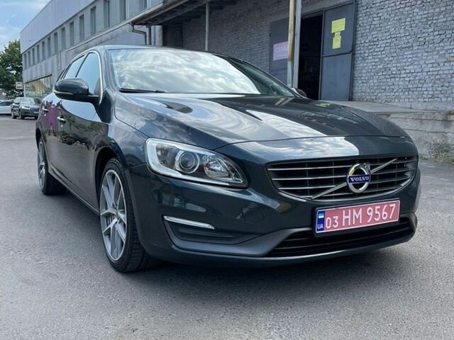 Сірий Вольво B60, об'ємом двигуна 1.97 л та пробігом 279 тис. км за 13400 $, фото 1 на Automoto.ua