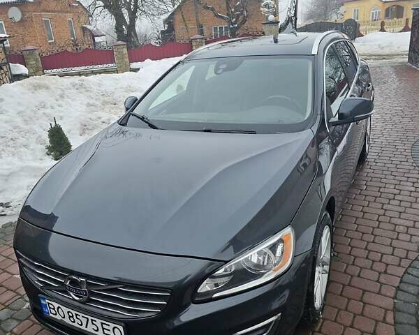 Серый Вольво B60, объемом двигателя 2.5 л и пробегом 225 тыс. км за 12790 $, фото 1 на Automoto.ua