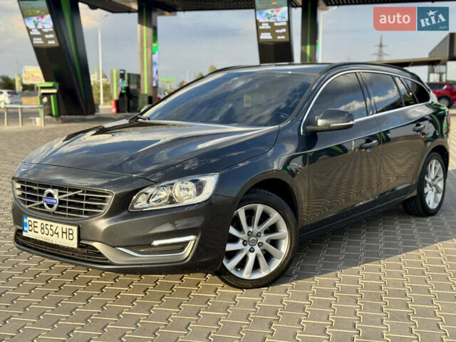 Сірий Вольво B60, об'ємом двигуна 1.6 л та пробігом 228 тис. км за 12500 $, фото 1 на Automoto.ua