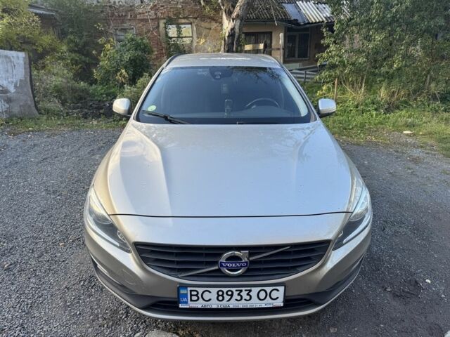 Сірий Вольво B60, об'ємом двигуна 2 л та пробігом 212 тис. км за 12300 $, фото 1 на Automoto.ua