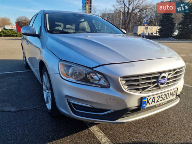 Серый Вольво B60, объемом двигателя 1.97 л и пробегом 171 тыс. км за 11800 $, фото 1 на Automoto.ua
