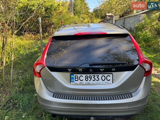 Серый Вольво B60, объемом двигателя 1.97 л и пробегом 211 тыс. км за 12200 $, фото 1 на Automoto.ua