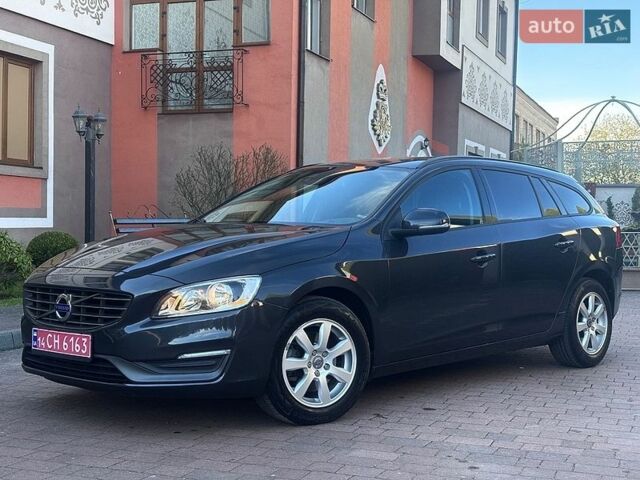 Серый Вольво B60, объемом двигателя 1.6 л и пробегом 206 тыс. км за 12200 $, фото 1 на Automoto.ua