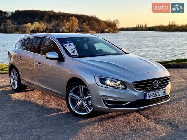 Серый Вольво B60, объемом двигателя 2 л и пробегом 231 тыс. км за 15200 $, фото 1 на Automoto.ua