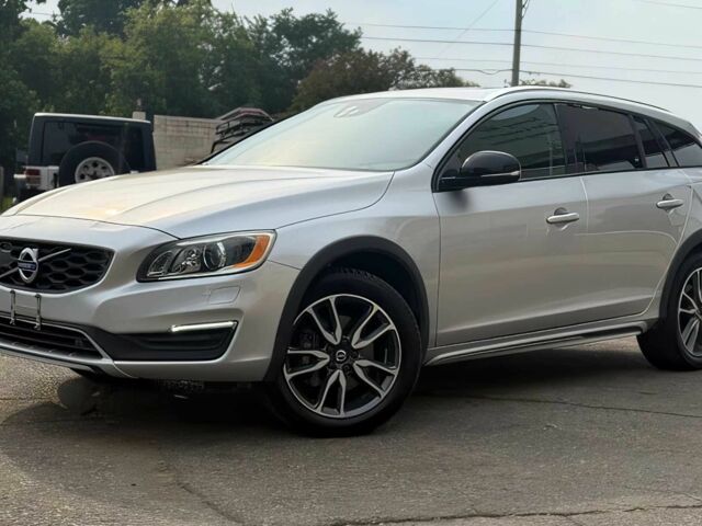 Серый Вольво B60, объемом двигателя 2 л и пробегом 68 тыс. км за 8600 $, фото 1 на Automoto.ua