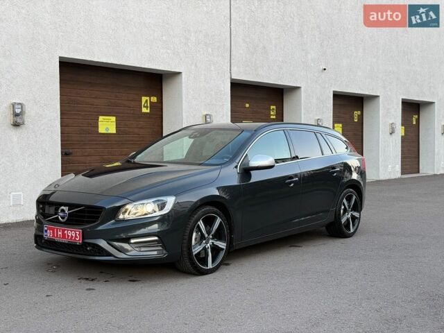 Сірий Вольво B60, об'ємом двигуна 2 л та пробігом 227 тис. км за 16300 $, фото 1 на Automoto.ua