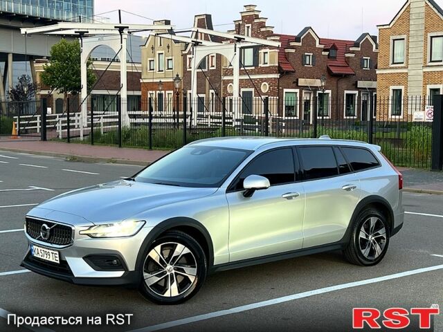 Серый Вольво B60, объемом двигателя 2 л и пробегом 188 тыс. км за 29900 $, фото 1 на Automoto.ua
