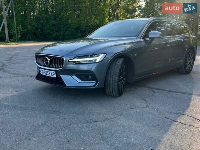 Серый Вольво B60, объемом двигателя 1.97 л и пробегом 255 тыс. км за 28500 $, фото 1 на Automoto.ua