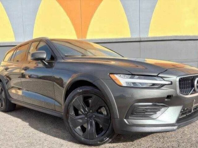 Сірий Вольво B60, об'ємом двигуна 2 л та пробігом 22 тис. км за 9500 $, фото 1 на Automoto.ua
