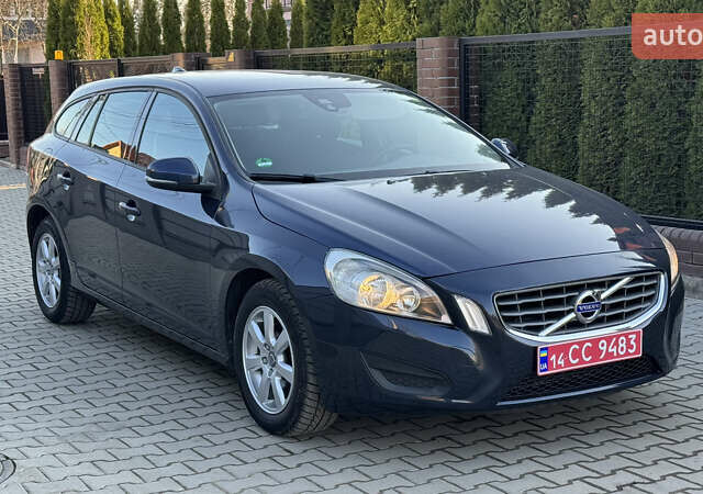 Синій Вольво B60, об'ємом двигуна 1.56 л та пробігом 198 тис. км за 8550 $, фото 1 на Automoto.ua