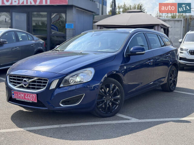Синій Вольво B60, об'ємом двигуна 2 л та пробігом 226 тис. км за 13300 $, фото 1 на Automoto.ua