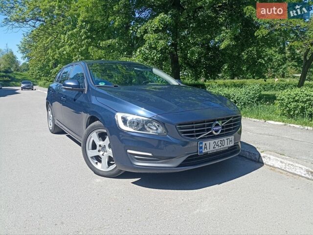 Синій Вольво B60, об'ємом двигуна 1.6 л та пробігом 205 тис. км за 10900 $, фото 1 на Automoto.ua