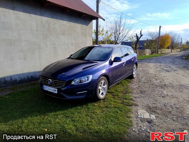 Синій Вольво B60, об'ємом двигуна 1.6 л та пробігом 281 тис. км за 9600 $, фото 1 на Automoto.ua