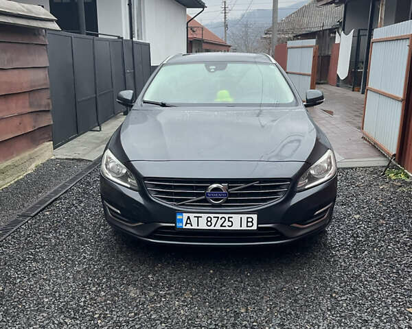 Синій Вольво B60, об'ємом двигуна 1.97 л та пробігом 129 тис. км за 14000 $, фото 1 на Automoto.ua