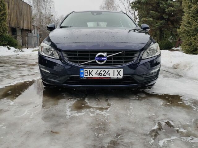Синій Вольво B60, об'ємом двигуна 1.97 л та пробігом 255 тис. км за 11600 $, фото 1 на Automoto.ua