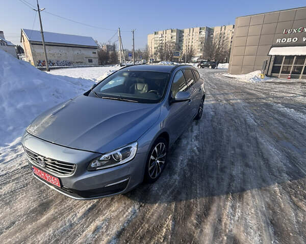 Синій Вольво B60, об'ємом двигуна 2 л та пробігом 230 тис. км за 13800 $, фото 1 на Automoto.ua