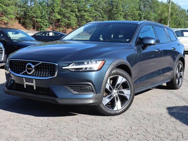 Синий Вольво B60, объемом двигателя 2 л и пробегом 31 тыс. км за 9427 $, фото 1 на Automoto.ua