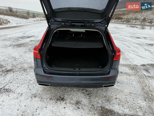 Синій Вольво B60, об'ємом двигуна 2 л та пробігом 220 тис. км за 20000 $, фото 1 на Automoto.ua