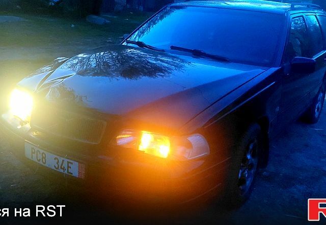 Черный Вольво В70, объемом двигателя 2.4 л и пробегом 0 тыс. км за 1000 $, фото 1 на Automoto.ua