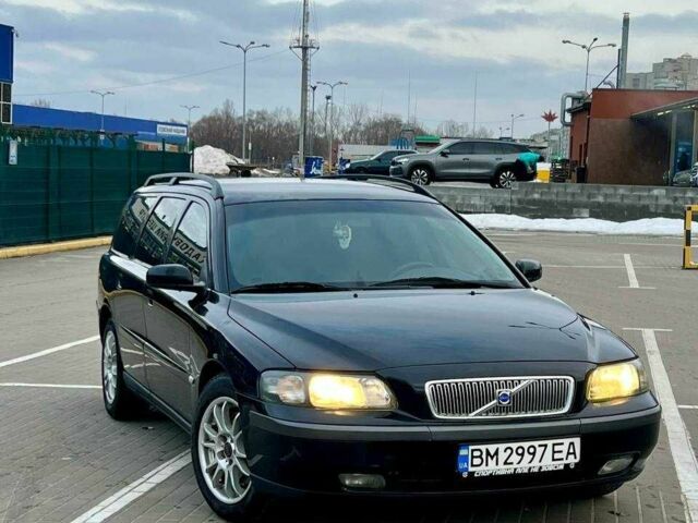 Черный Вольво В70, объемом двигателя 2.4 л и пробегом 388 тыс. км за 6500 $, фото 1 на Automoto.ua