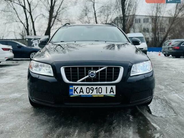 Черный Вольво В70, объемом двигателя 2.4 л и пробегом 298 тыс. км за 5700 $, фото 1 на Automoto.ua