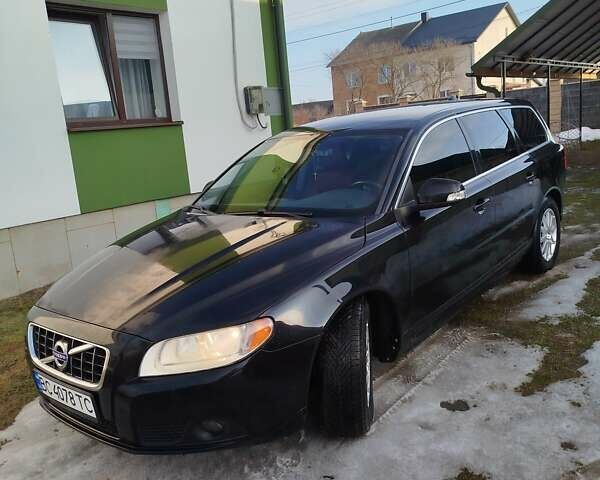Чорний Вольво V70, об'ємом двигуна 1.6 л та пробігом 250 тис. км за 8300 $, фото 1 на Automoto.ua