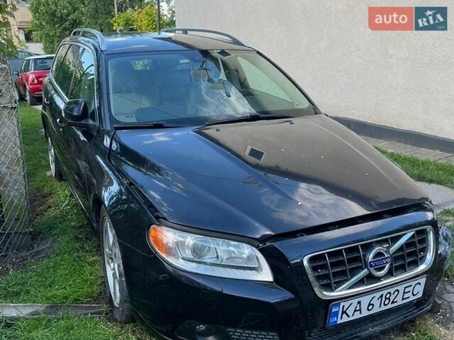 Черный Вольво В70, объемом двигателя 1.98 л и пробегом 172 тыс. км за 3900 $, фото 1 на Automoto.ua