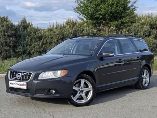 Чорний Вольво V70, об'ємом двигуна 2 л та пробігом 343 тис. км за 9598 $, фото 1 на Automoto.ua