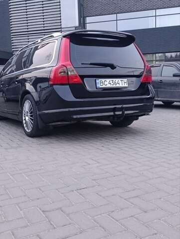 Чорний Вольво V70, об'ємом двигуна 1.6 л та пробігом 286 тис. км за 8500 $, фото 1 на Automoto.ua