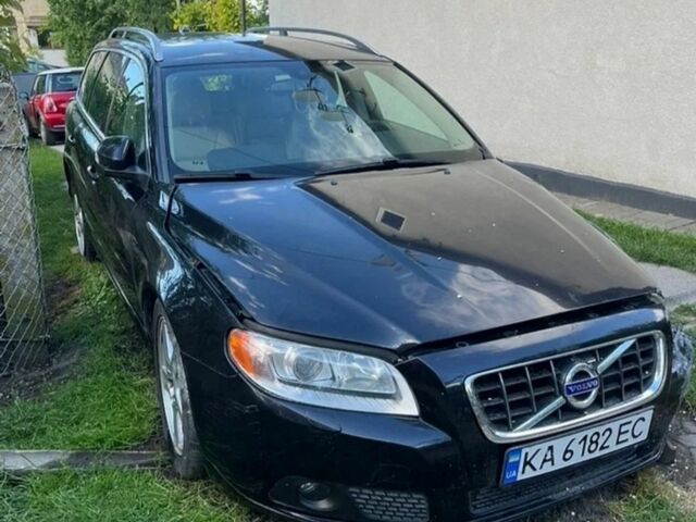 Чорний Вольво V70, об'ємом двигуна 2 л та пробігом 218 тис. км за 1451 $, фото 1 на Automoto.ua